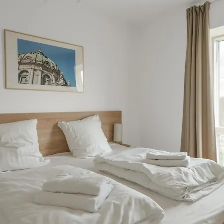 Fantastic 2-br In - 242 *