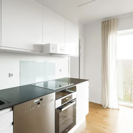 Topclass 2-bed In Apartment *