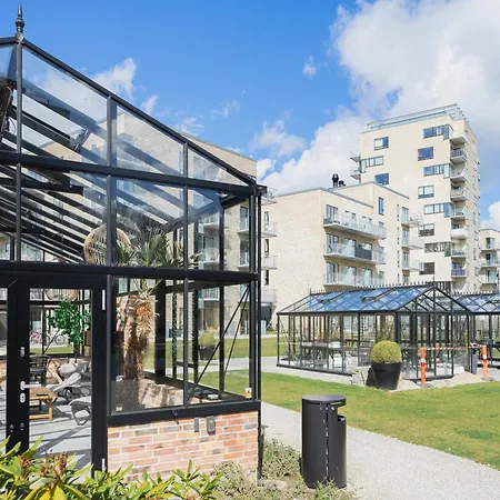 Topclass 2-bed In Odense